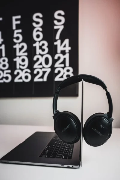 charlie-firth-RTy86gHT6WI-unsplash